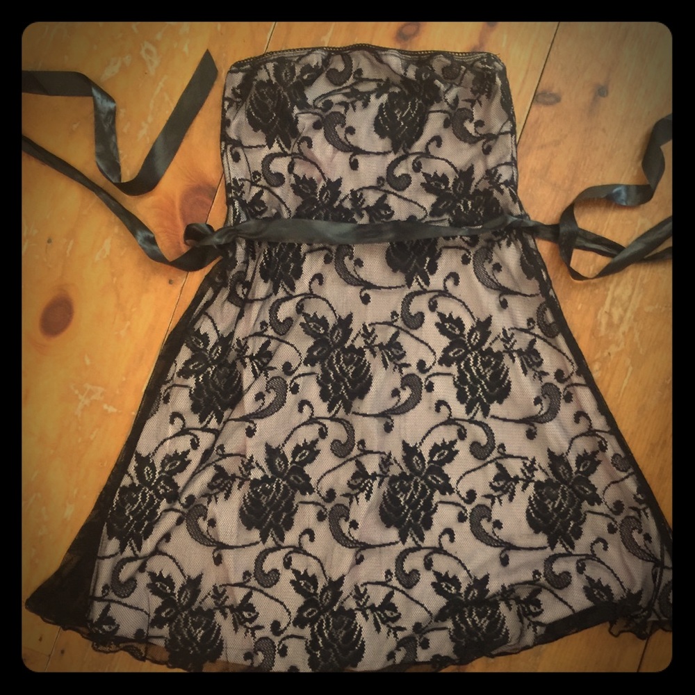 Wet Seal Size Medium strapless dress